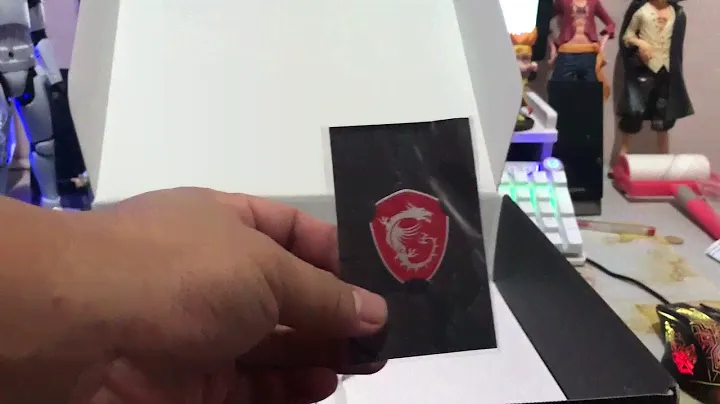 Unboxing MAG B550 TOMAHAWK